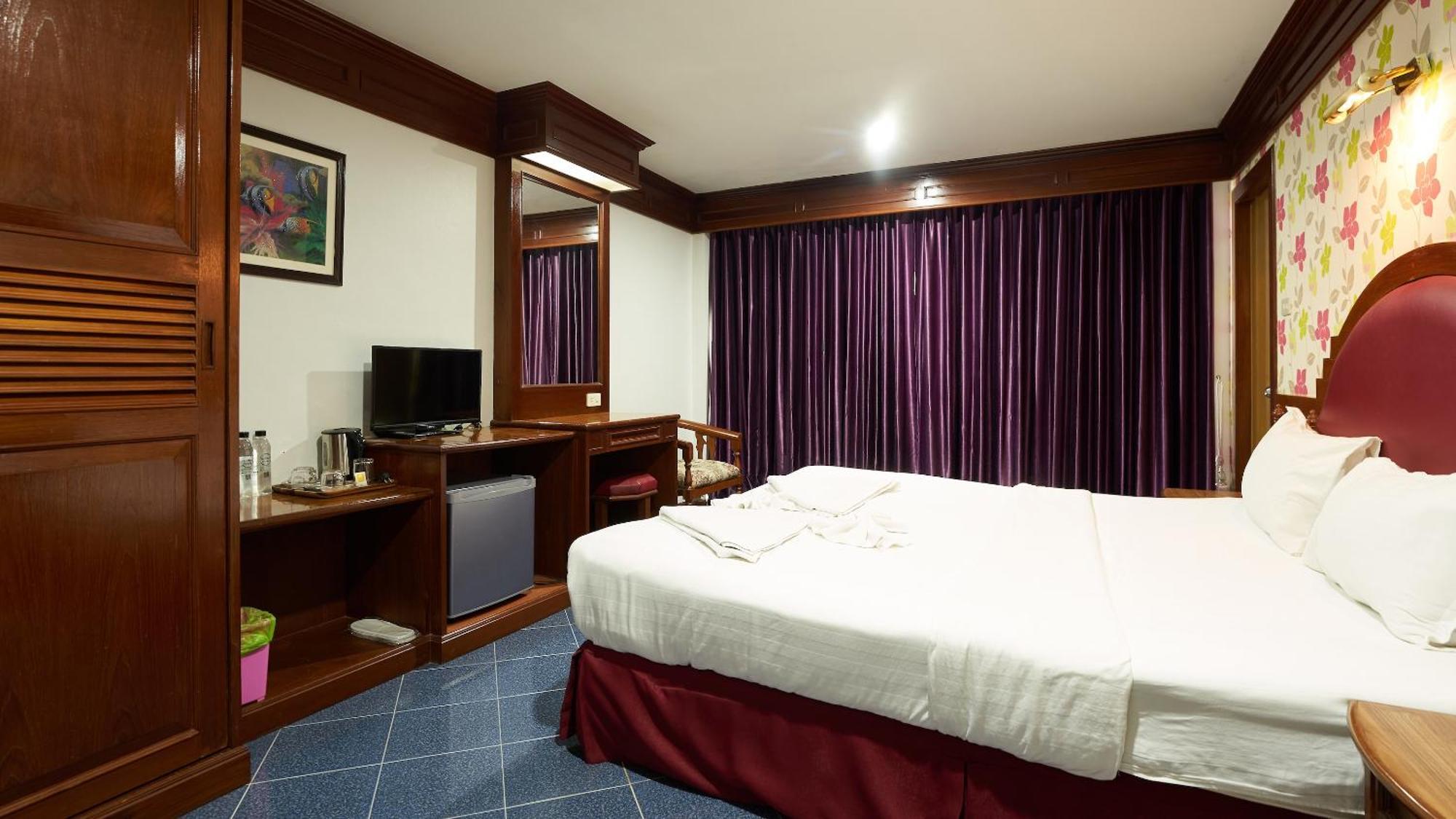 Lime Hotel Patong Cameră foto