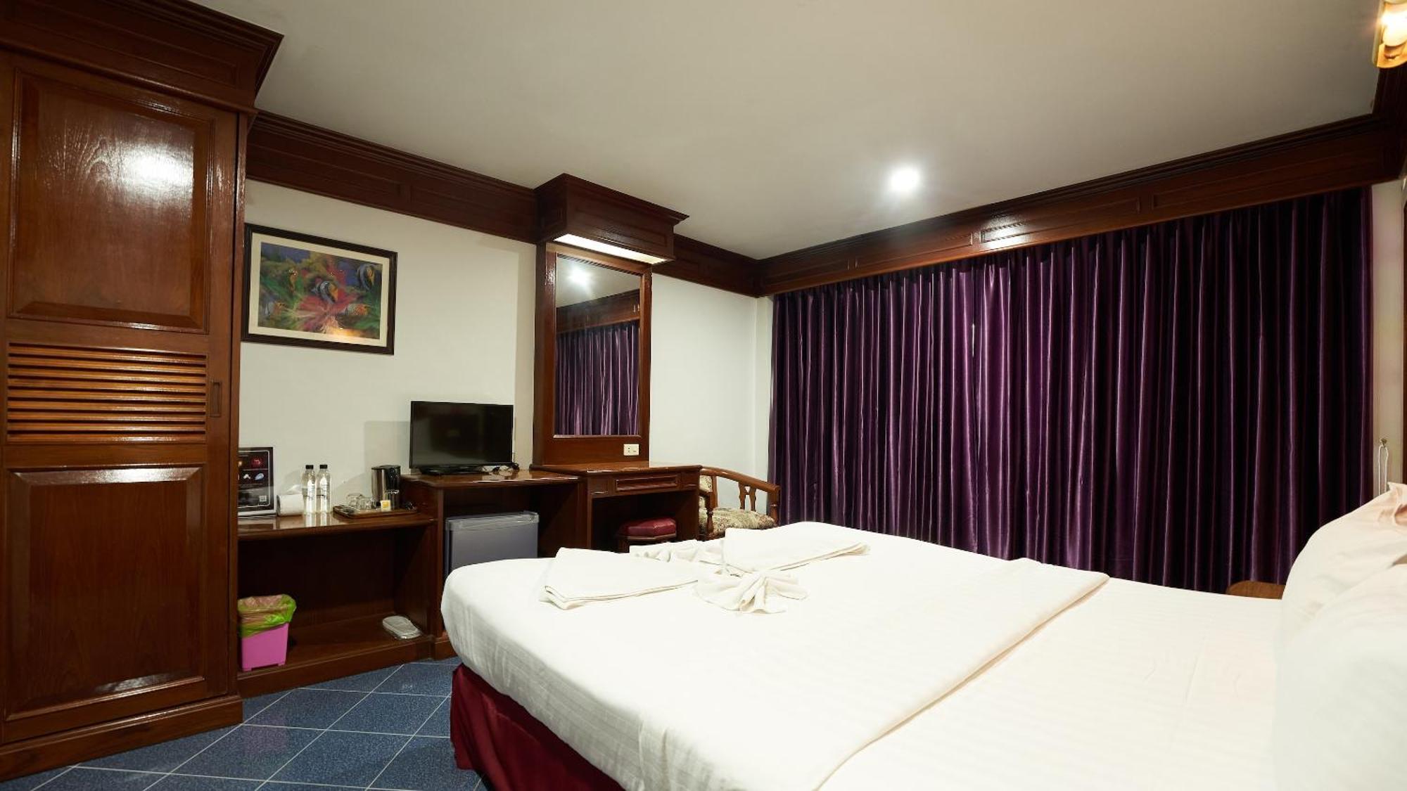Lime Hotel Patong Cameră foto