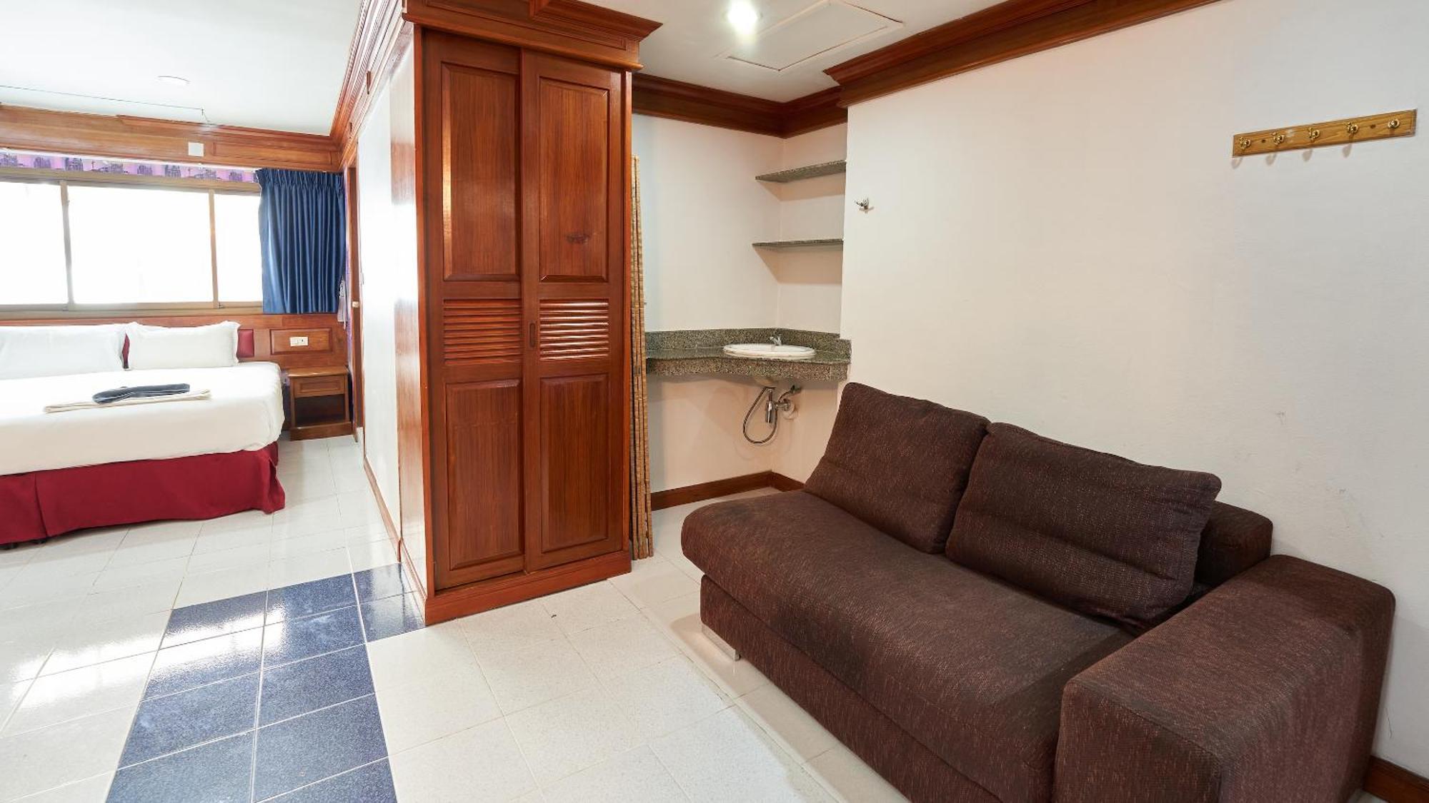 Lime Hotel Patong Cameră foto