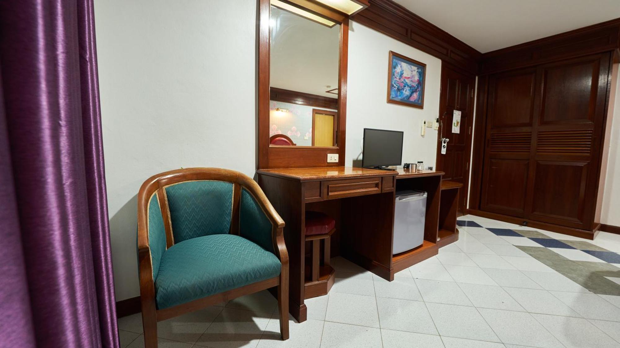 Lime Hotel Patong Cameră foto