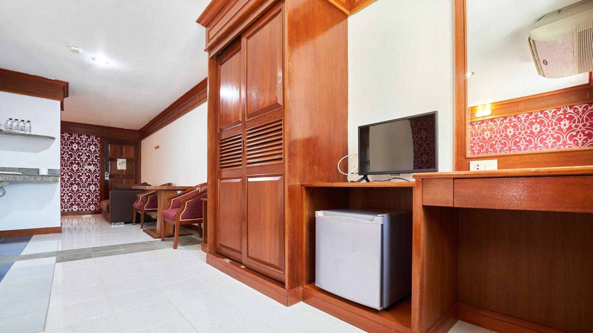 Lime Hotel Patong Cameră foto